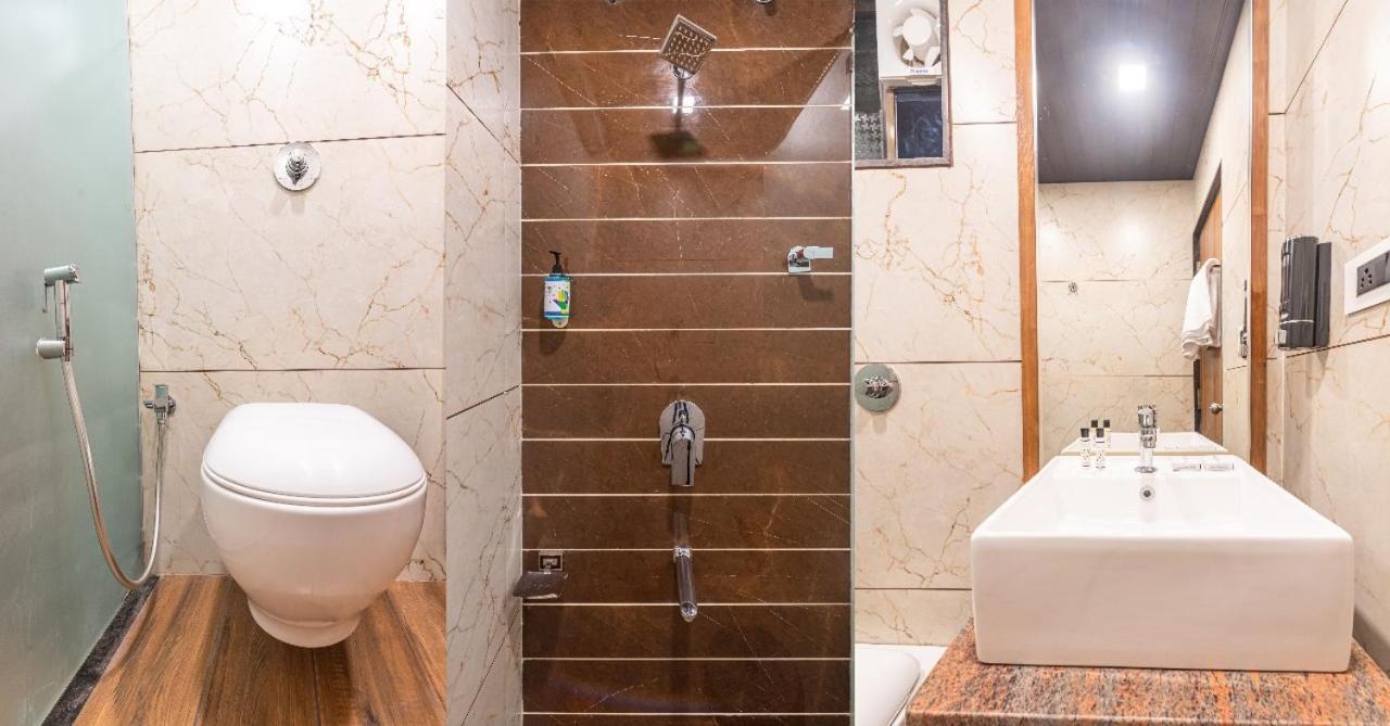 Lemon Wood Suites Pune Ngoại thất bức ảnh