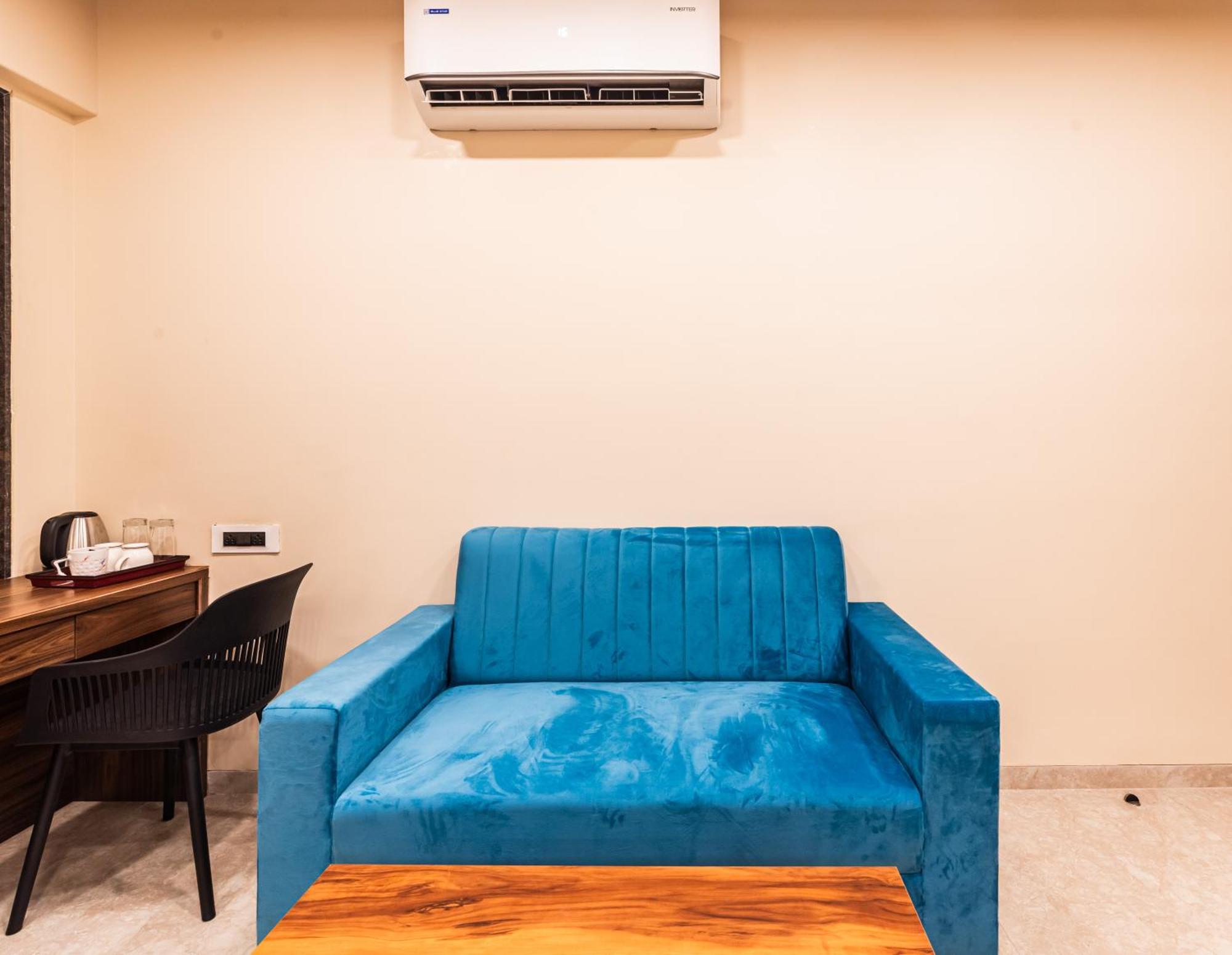 Lemon Wood Suites Pune Ngoại thất bức ảnh
